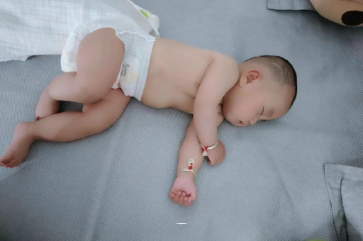 梅河口宝宝发烧可以喝牛奶吗